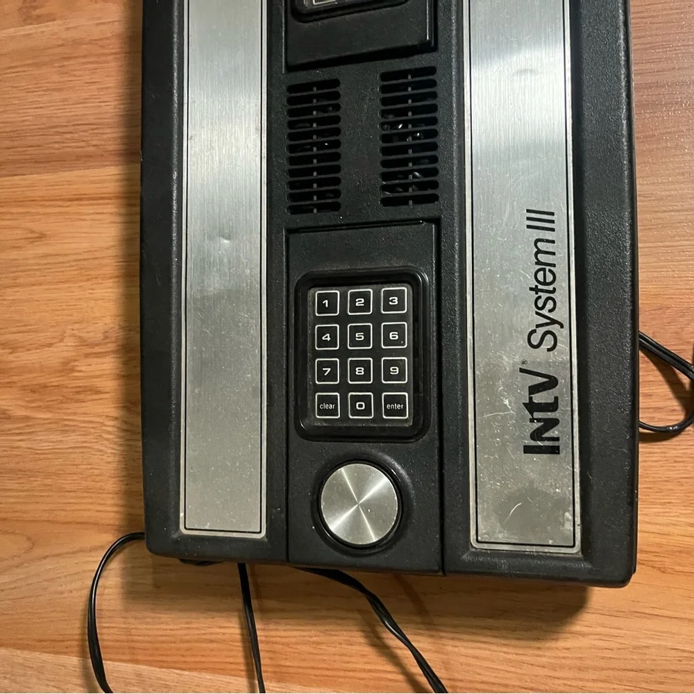 Rare Intellivision INTV System III video game system